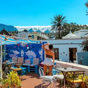 La Casa Encantada Hostel